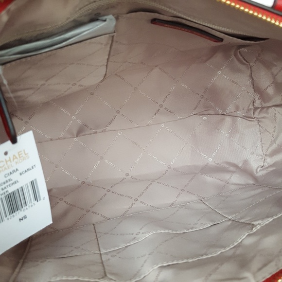 SOLD NWT Michael Kors Large Ciara satchel Scarlet - Picture 6 of 7
